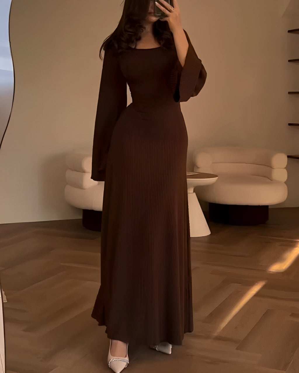 Aiah - Elegant Strikket Maxikjole