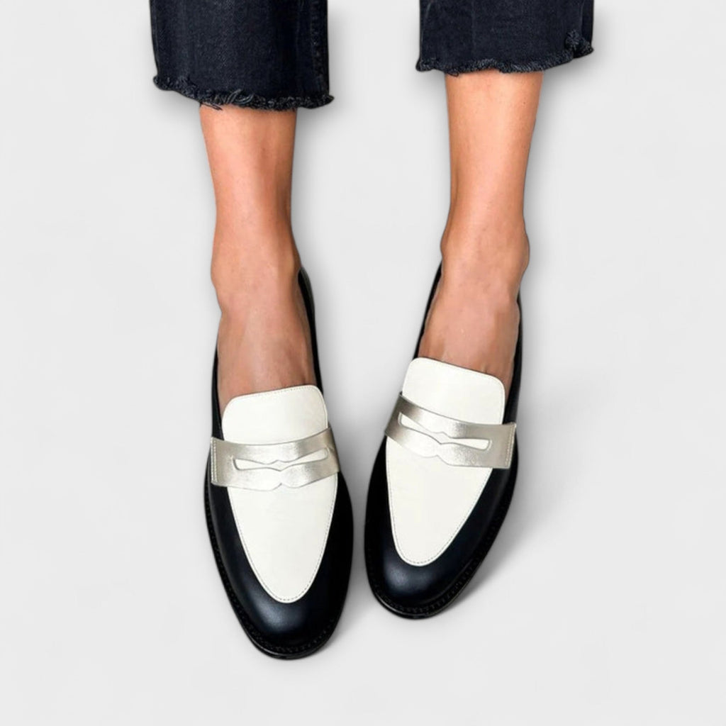 Iris - Elegante Svarte Loafers